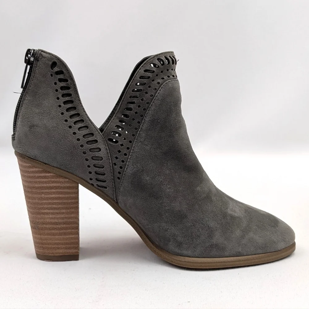 Vince Camuto re goes cut